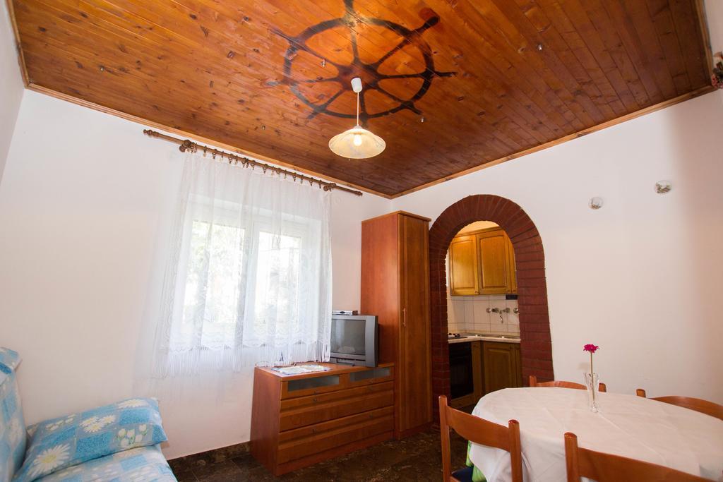 Apartments Bartul Sucuraj Ngoại thất bức ảnh