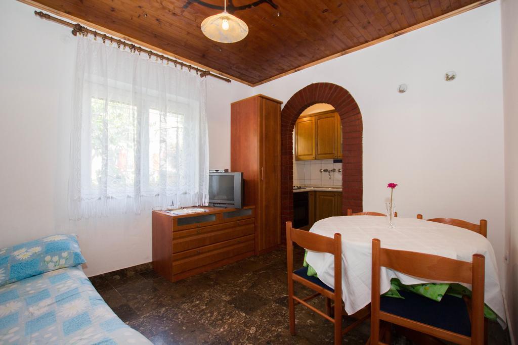 Apartments Bartul Sucuraj Ngoại thất bức ảnh
