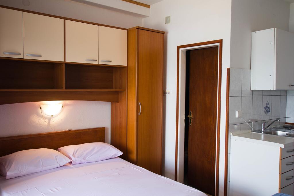 Apartments Bartul Sucuraj Ngoại thất bức ảnh