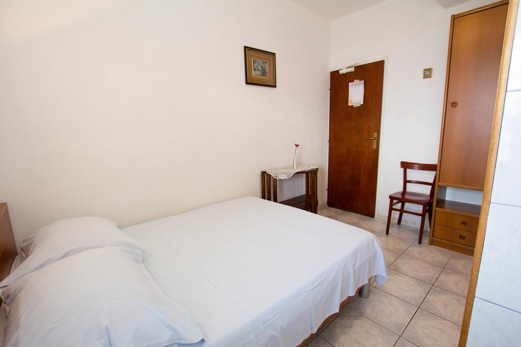 Apartments Bartul Sucuraj Ngoại thất bức ảnh